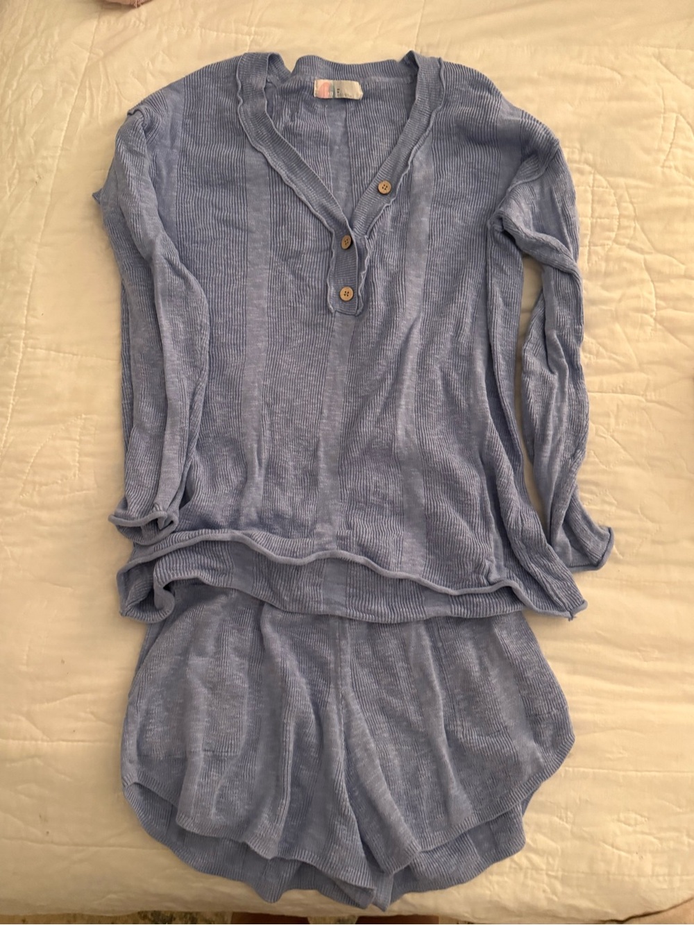 FP Beach Women's Light Blue Ribbed Henley Top & Shorts Sweater Set